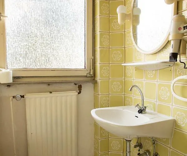 Zum Jean Bonnet Ξενοδοχείο *